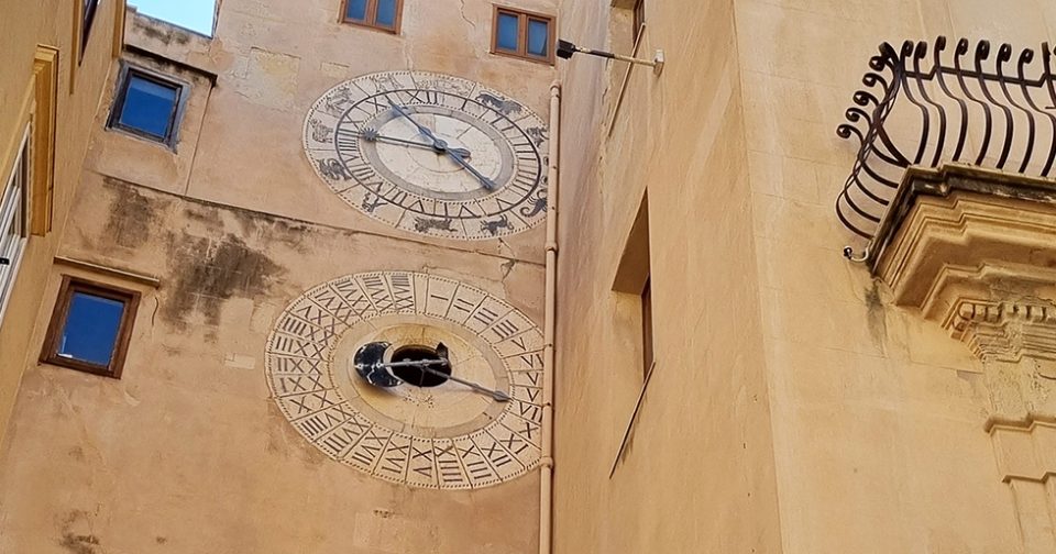 Quadranti dell'orologio astronomico di Trapani 
