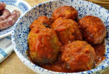Melanzane ammuttunate con salsiccia e tuma