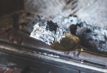 Cenere camino - Foto di Glebchik - Shutterstock